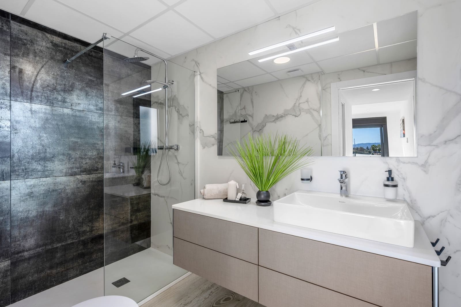 4 soverom Villa til salgs i Los Alcazares med svømmebasseng garasje - € 649 000 (Ref: 9511820)