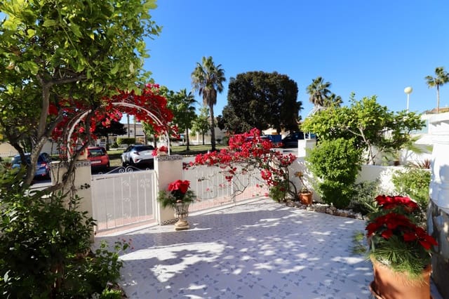 3 chambre Maison de Ville à vendre à Doña Pepa, Rojales avec piscine - 249 950 € (Ref: 9511821)