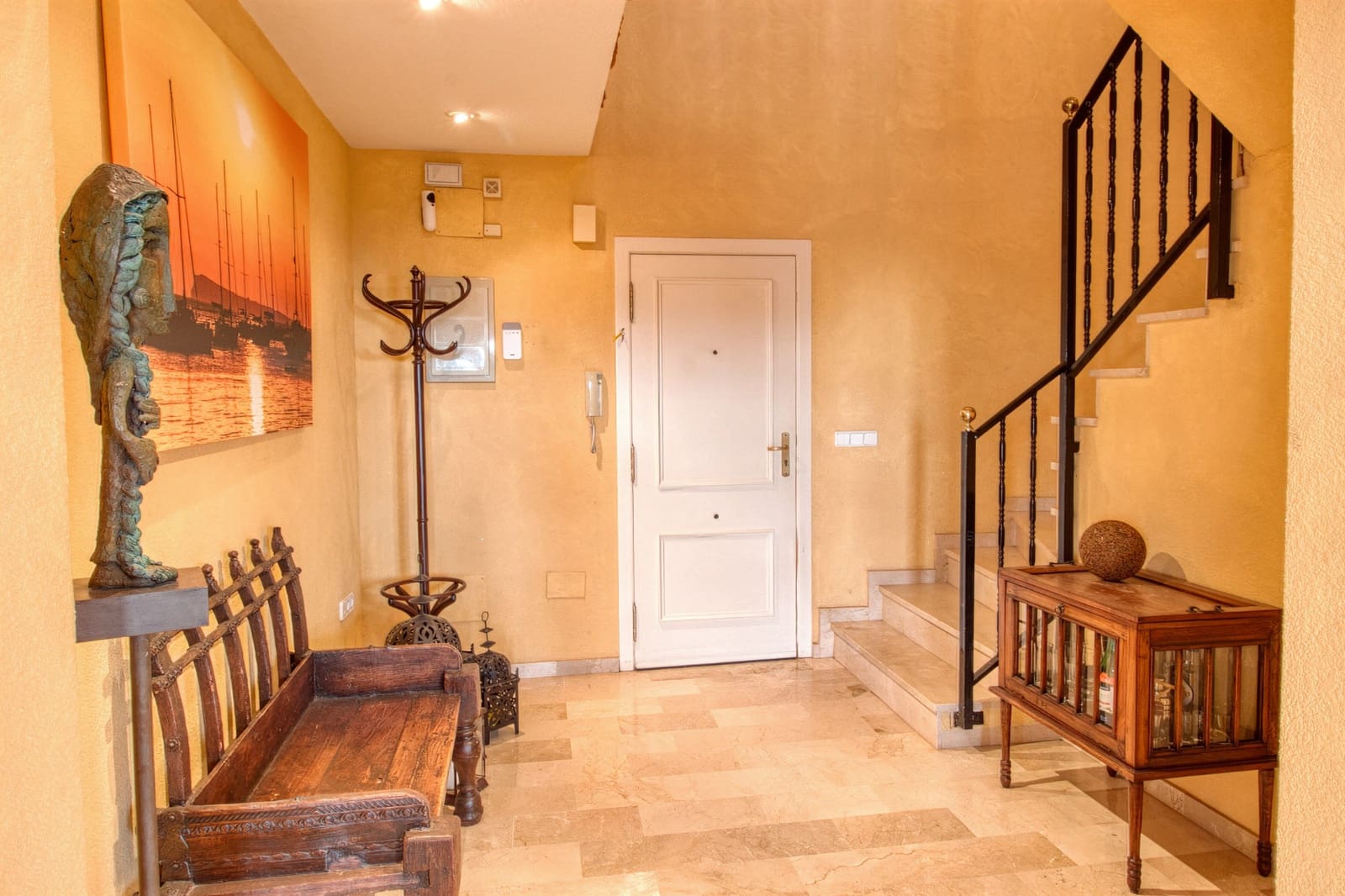 4 bedroom Villa for sale in Benidorm with pool garage - € 690,000 (Ref: 9511822)