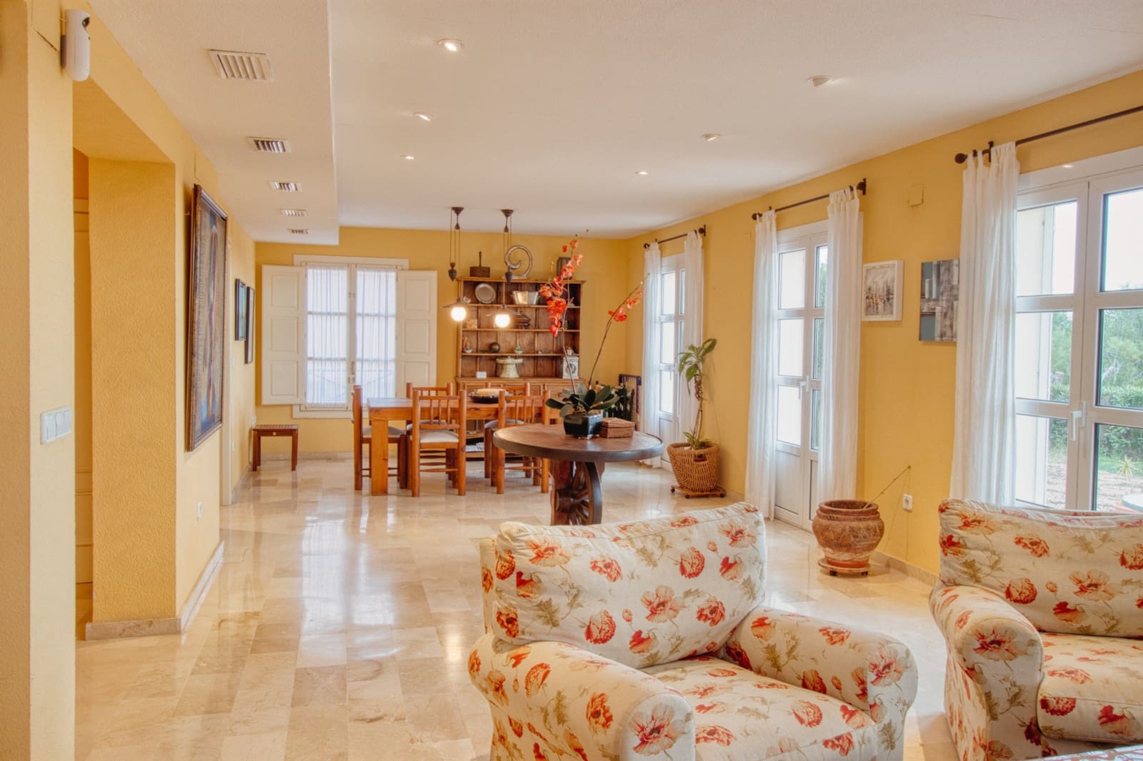 4 bedroom Villa for sale in Benidorm with pool garage - € 690,000 (Ref: 9511822)