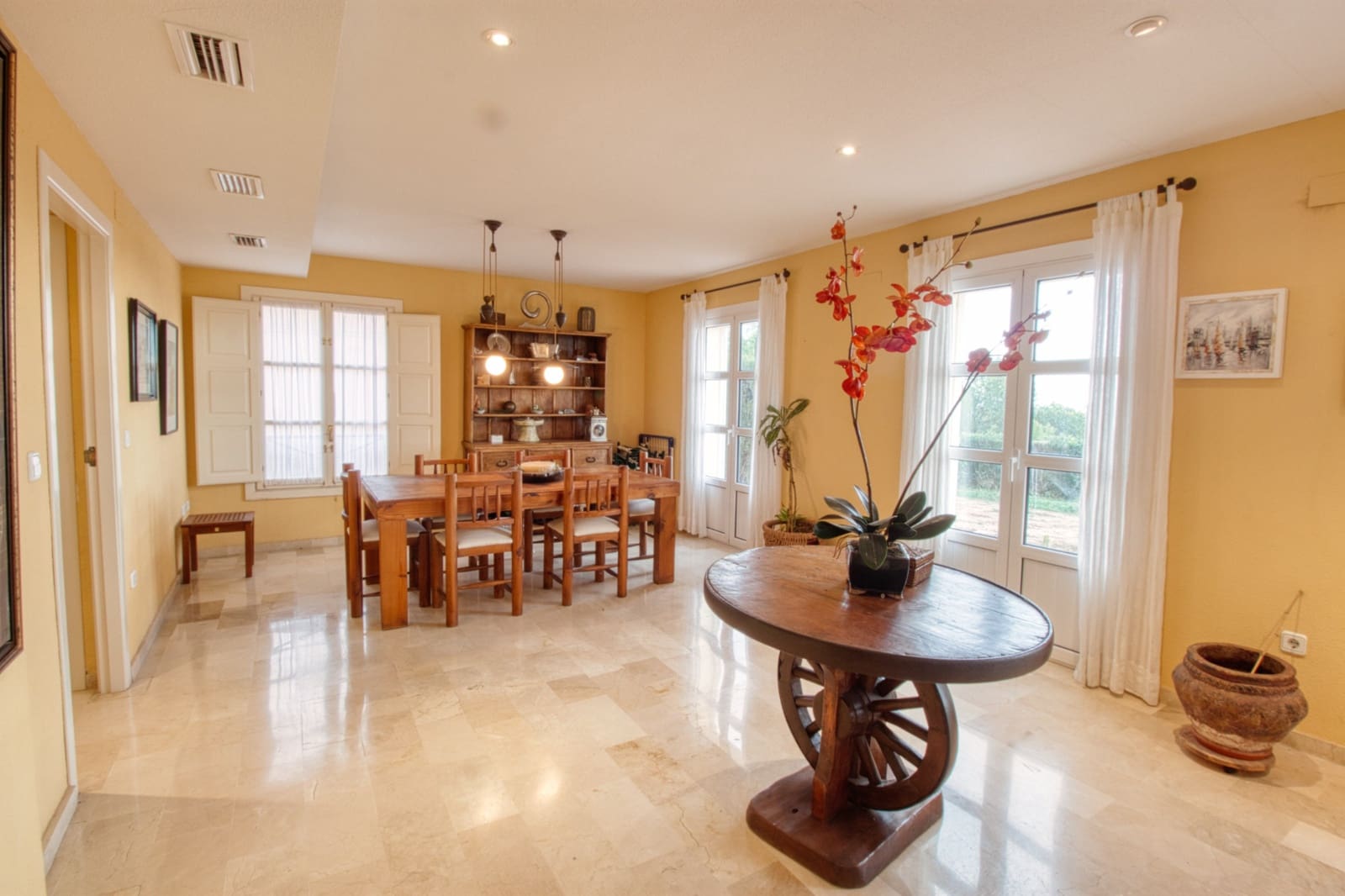 4 bedroom Villa for sale in Benidorm with pool garage - € 690,000 (Ref: 9511822)