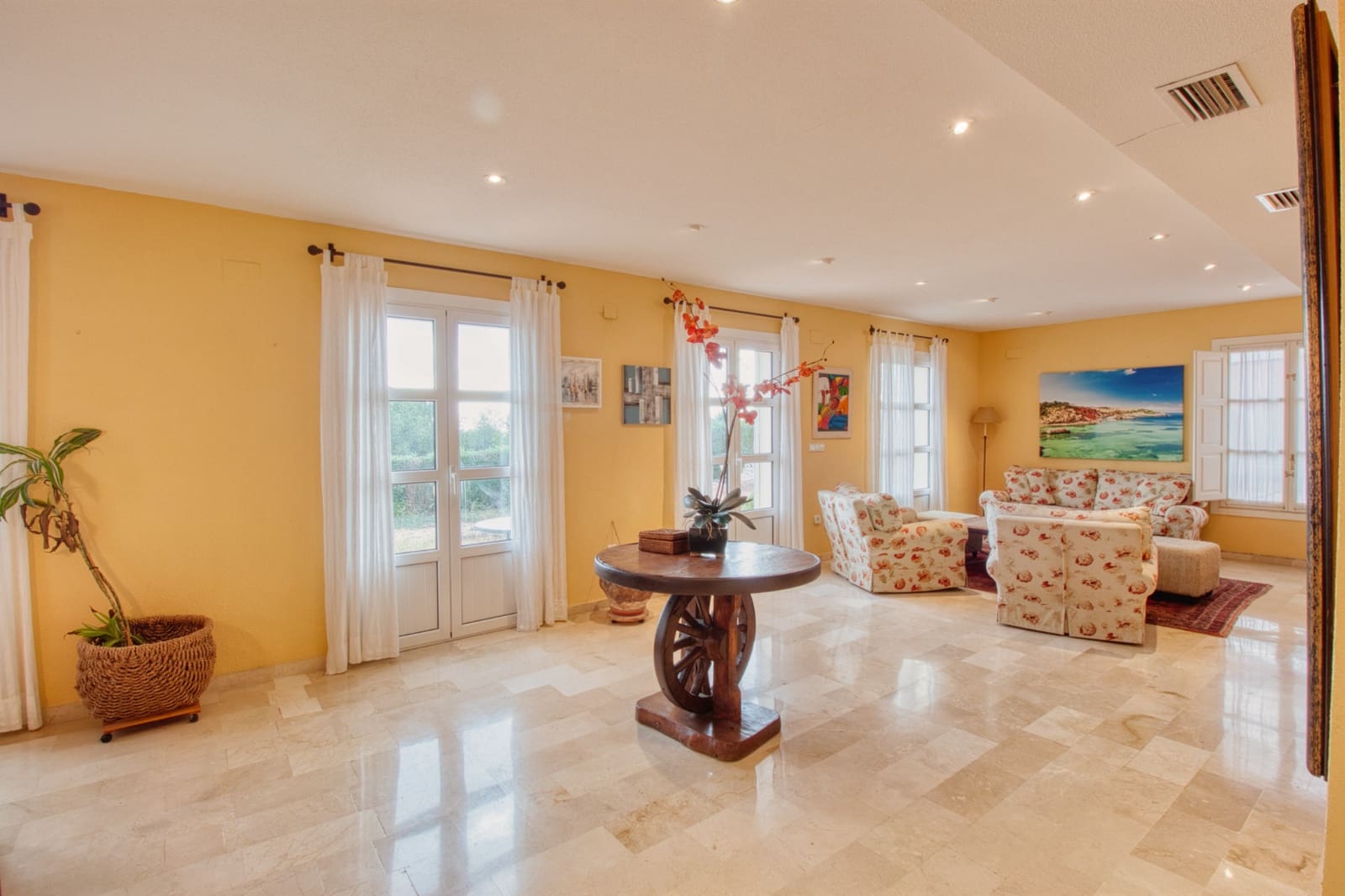 4 bedroom Villa for sale in Benidorm with pool garage - € 690,000 (Ref: 9511822)