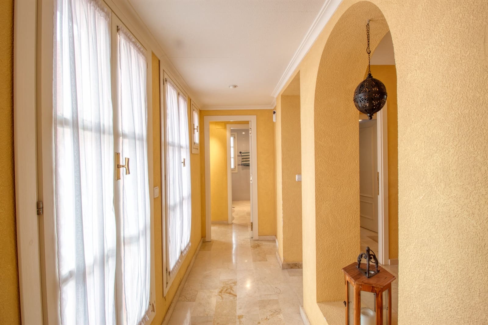 4 bedroom Villa for sale in Benidorm with pool garage - € 690,000 (Ref: 9511822)