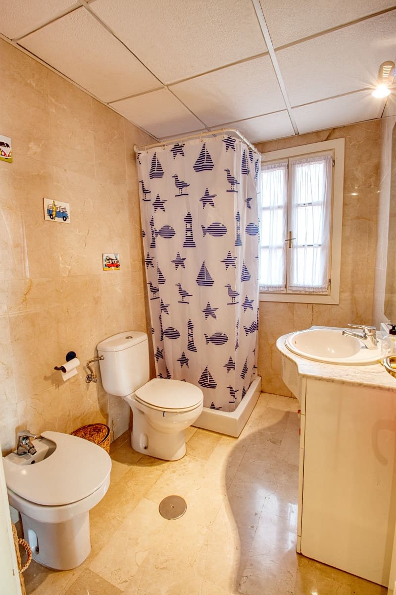 4 bedroom Villa for sale in Benidorm with pool garage - € 690,000 (Ref: 9511822)