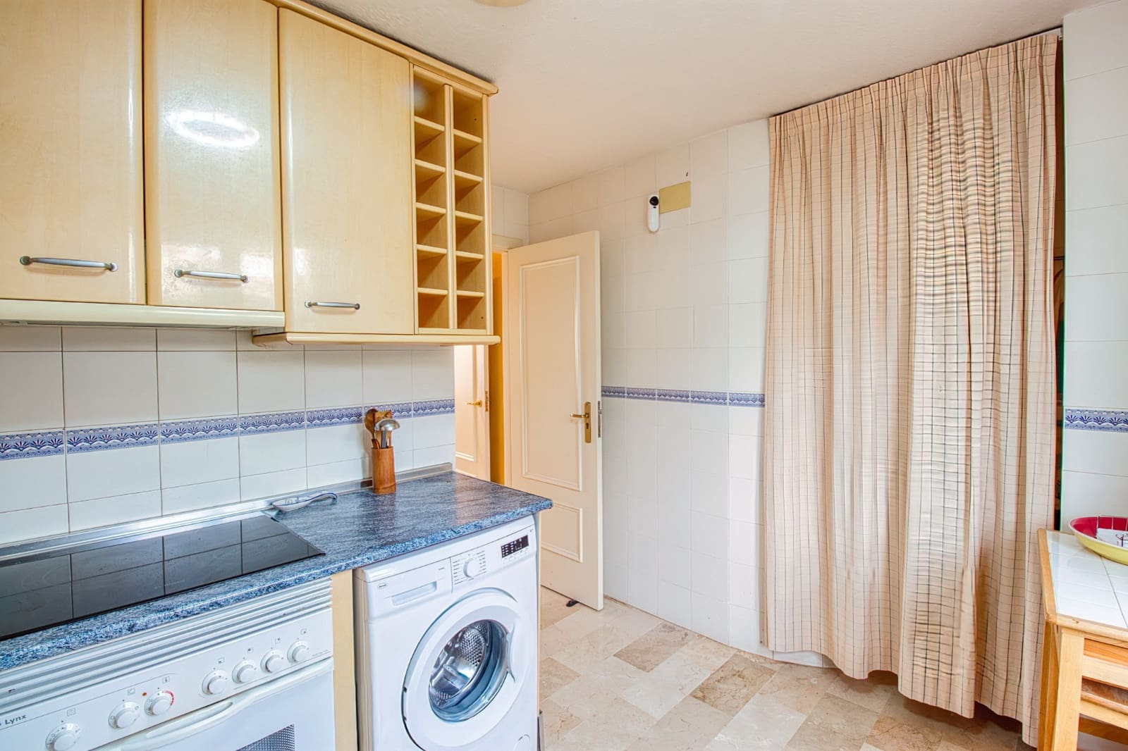 4 bedroom Villa for sale in Benidorm with pool garage - € 690,000 (Ref: 9511822)