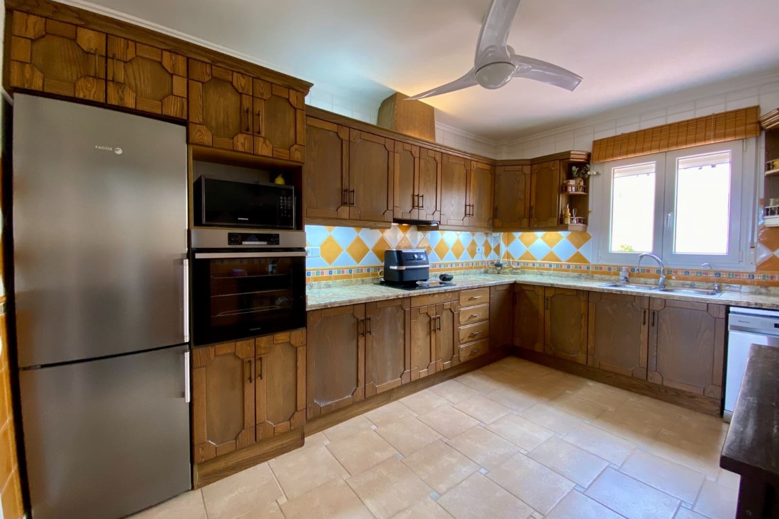 3 chambre Villa/Maison à vendre à Algorfa avec piscine garage - 599 990 € (Ref: 9511823)