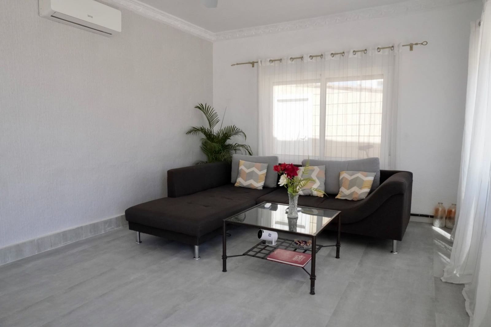 5 bedroom Villa for sale in Ciudad Quesada with pool garage - € 458,000 (Ref: 9511824)