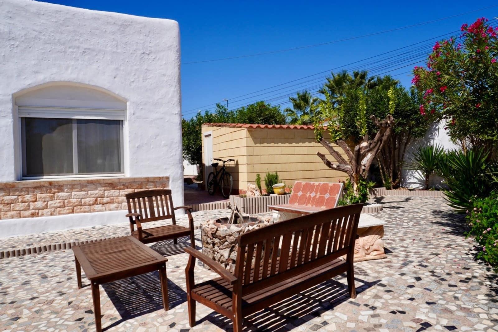 5 bedroom Villa for sale in Ciudad Quesada with pool garage - € 458,000 (Ref: 9511824)