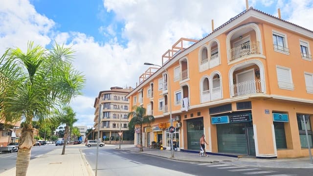 3 soveværelse Byhus til salg i Los Narejos, Los Alcázares med swimmingpool - € 196.900 (Ref: 9511827)