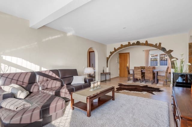 3 chambre Villa/Maison à vendre à Ciudad Quesada, Rojales avec piscine garage - 445 000 € (Ref: 9511830)