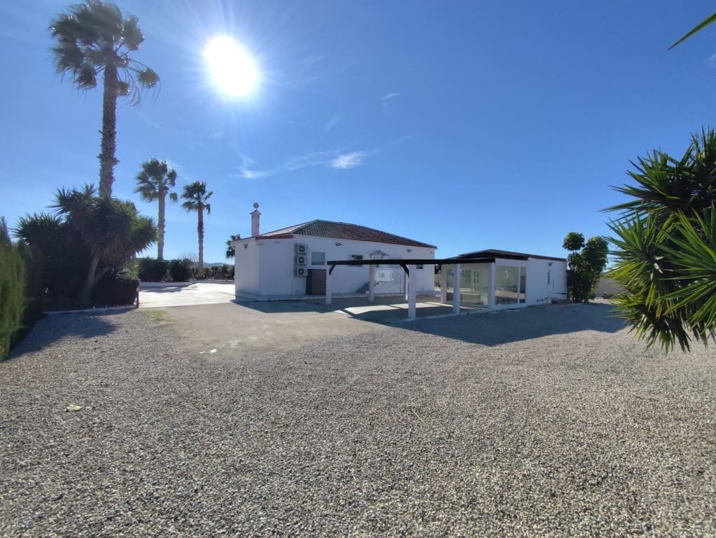 3 slaapkamer Villa te koop in Mudamiento met zwembad - € 660.000 (Ref: 9511841)