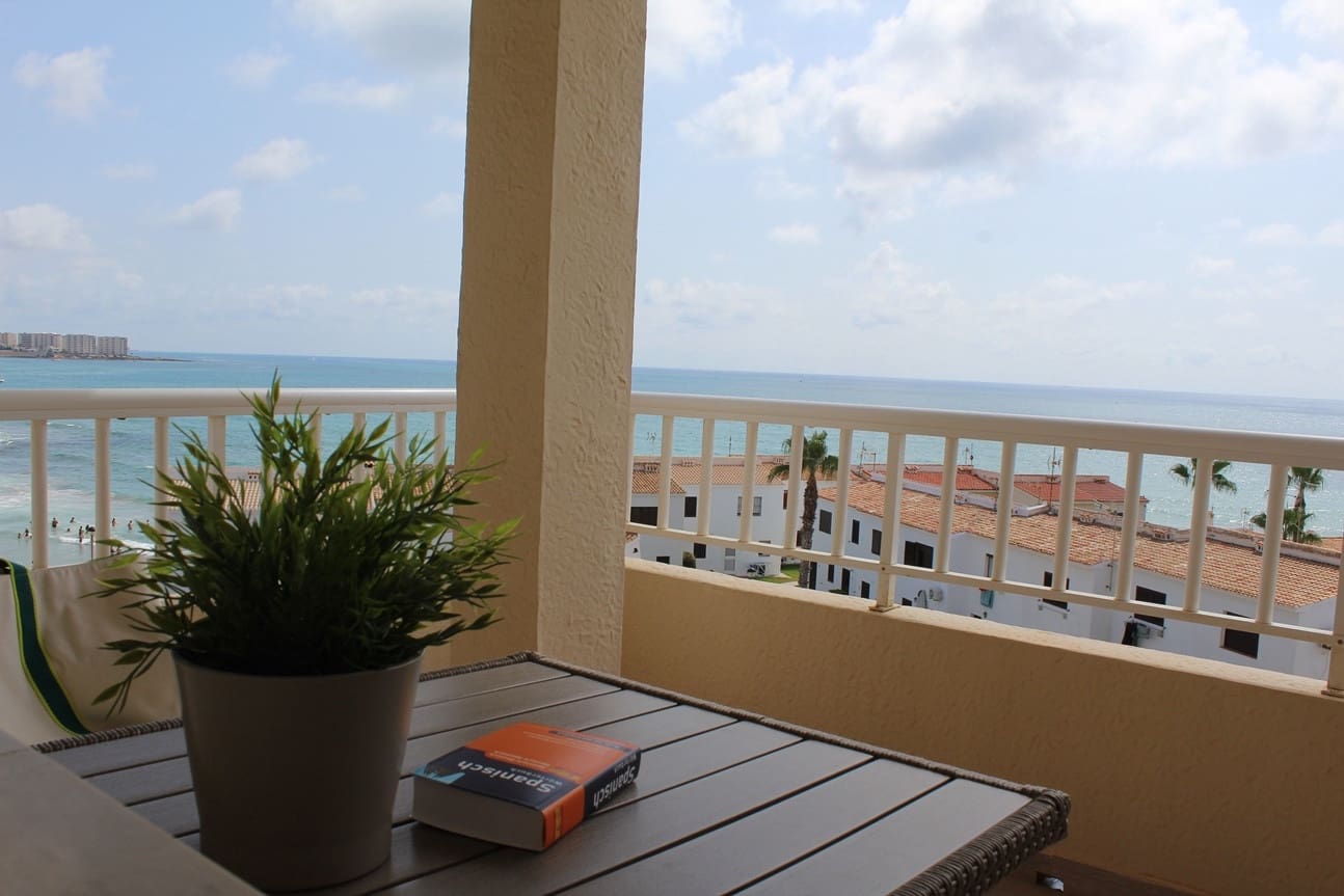 1 bedroom Penthouse for sale in Playa Flamenca - € 269,500 (Ref: 9512155)
