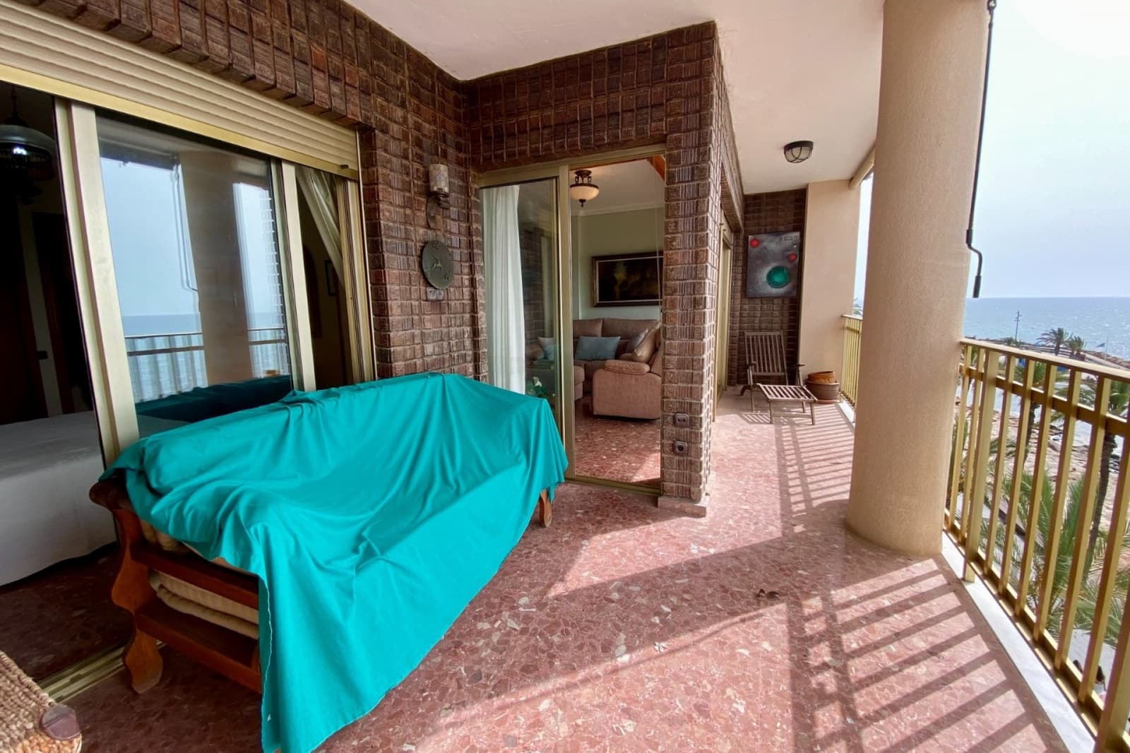 3 sypialnia Apartament przy plaży na sprzedaż w Torrevieja z basenem - 497 000 € (Ref: 9512156)