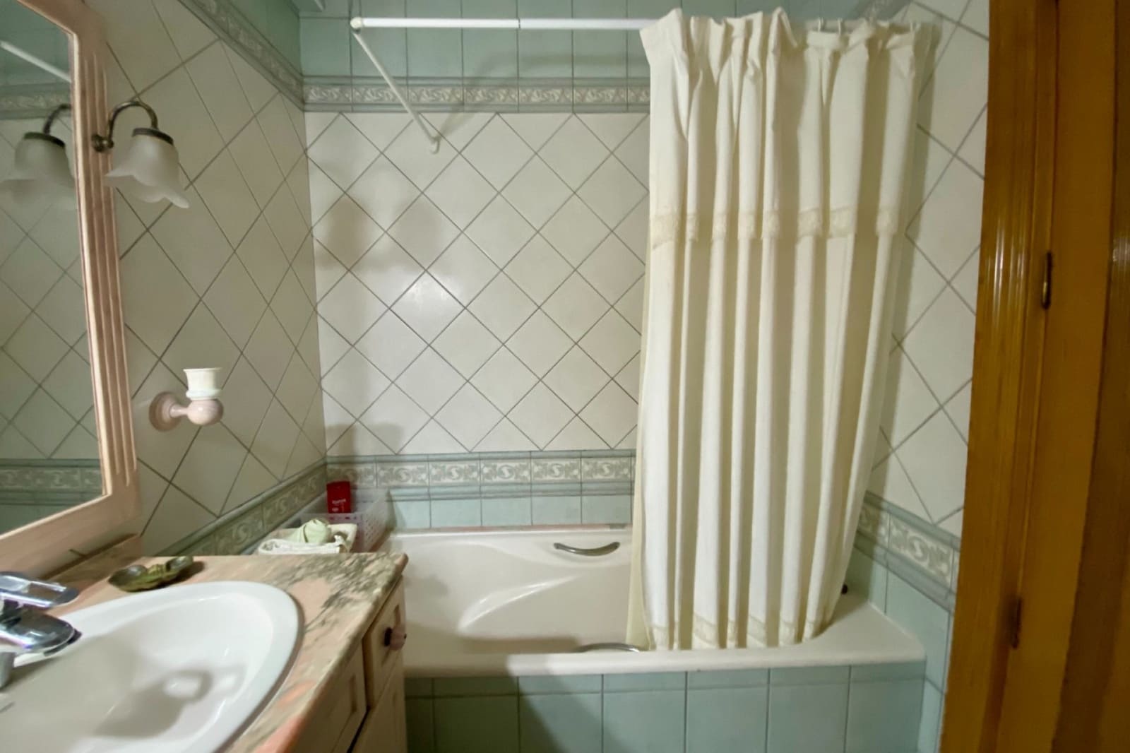 3 sypialnia Apartament przy plaży na sprzedaż w Torrevieja z basenem - 497 000 € (Ref: 9512156)