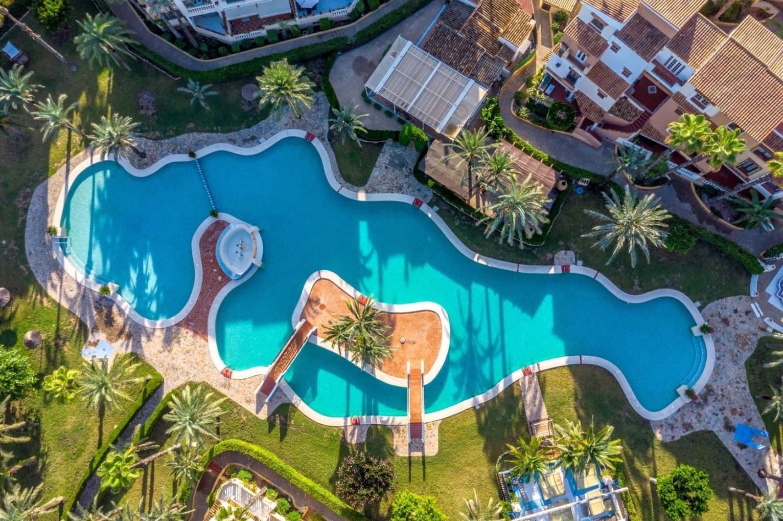 3 soverom Penthouse til salgs i Torrevieja med svømmebasseng garasje - € 349 000 (Ref: 9512158)