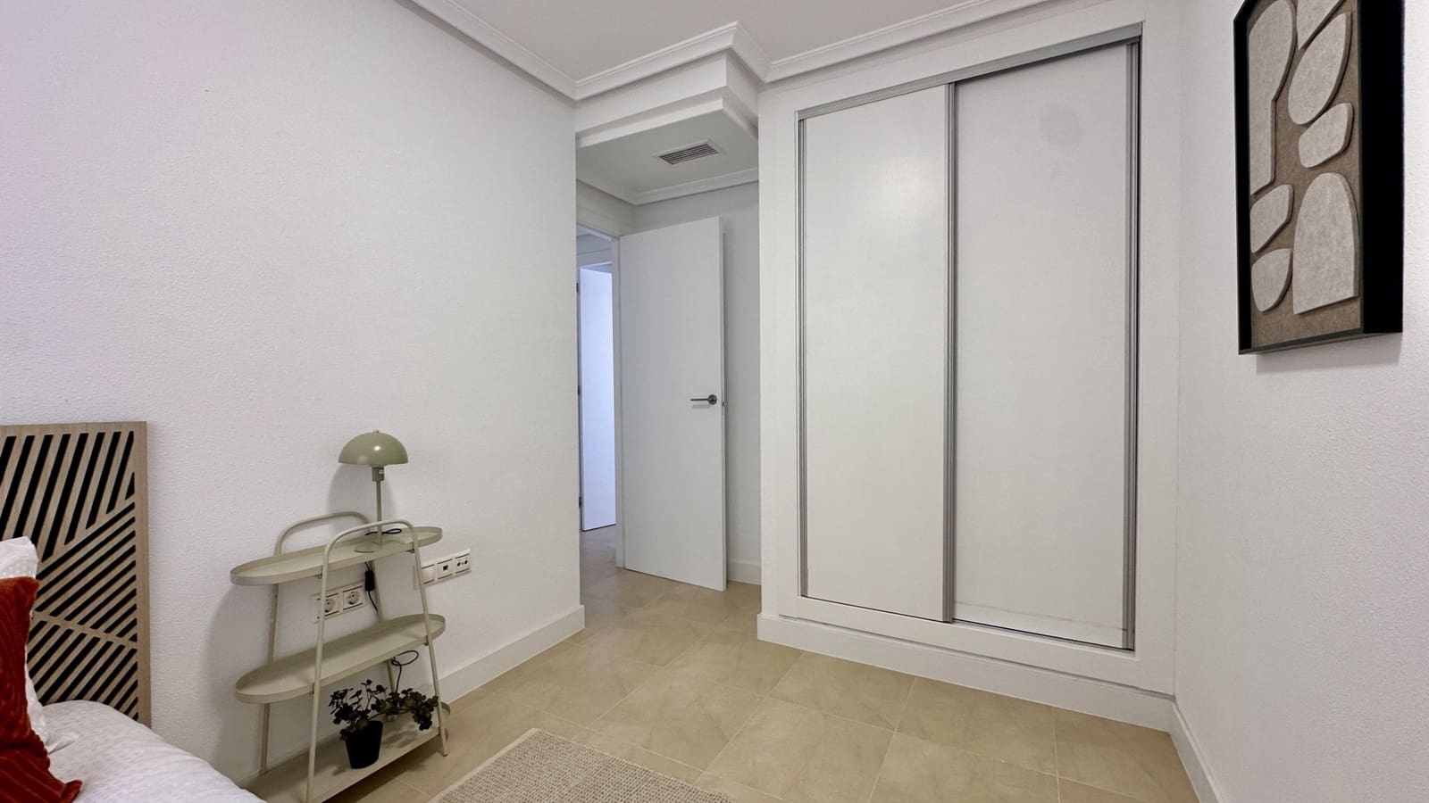 3 slaapkamer Appartement te koop in Torrevieja - € 220.000 (Ref: 9512168)