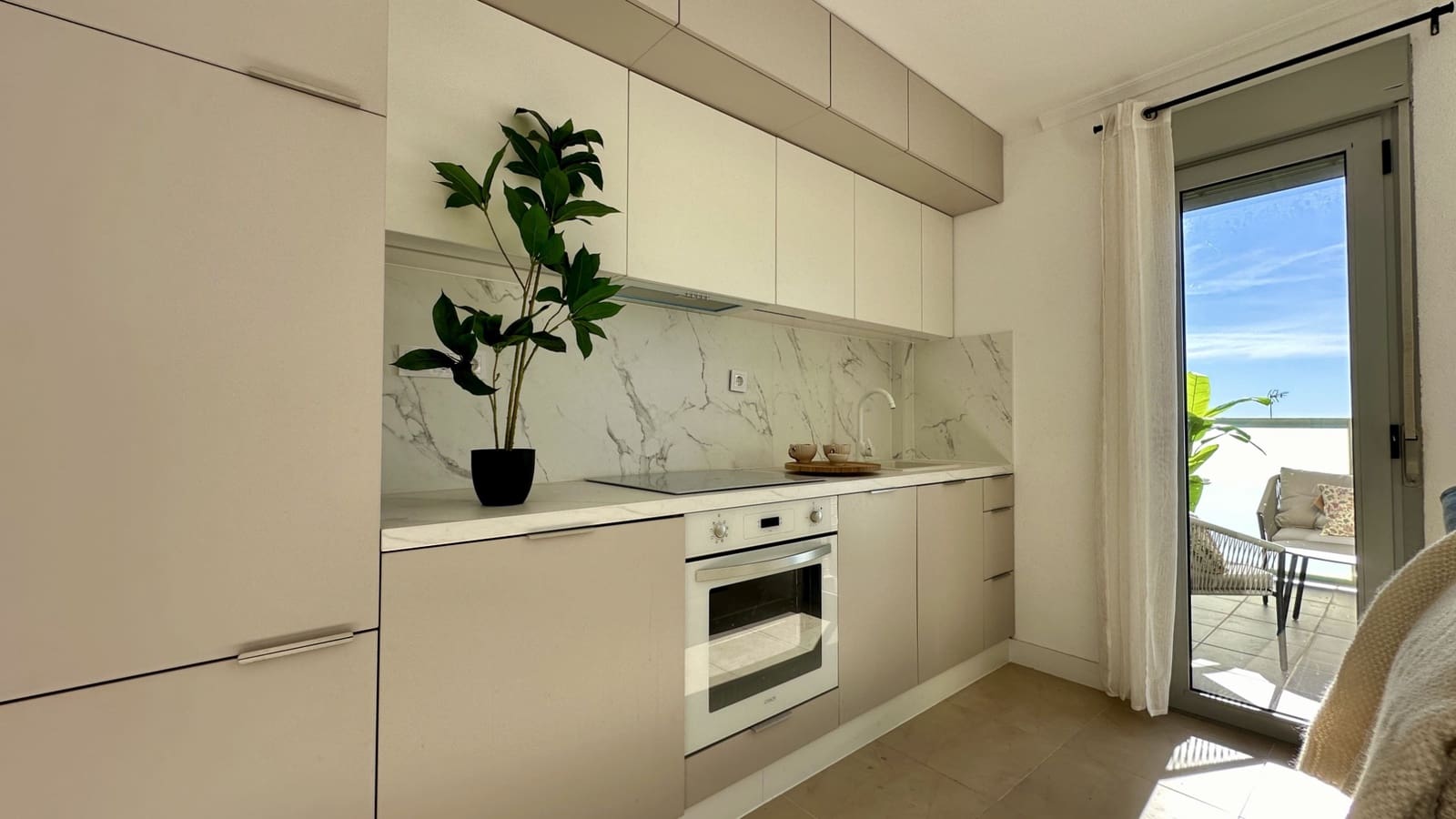 3 slaapkamer Appartement te koop in Torrevieja - € 220.000 (Ref: 9512168)