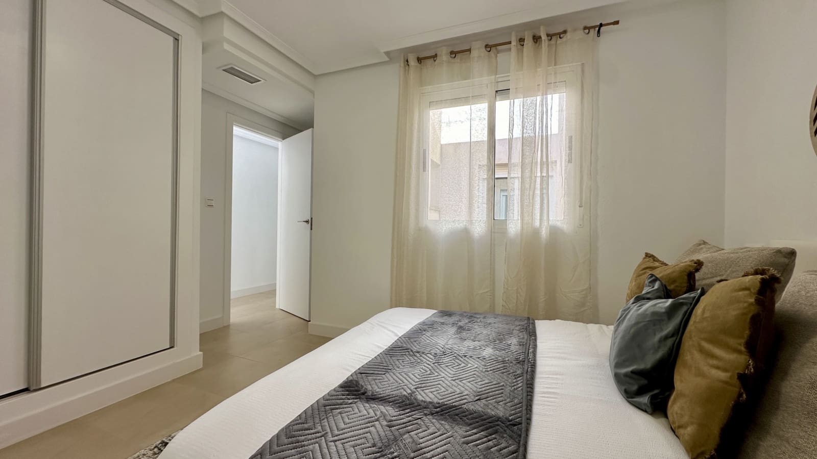 3 slaapkamer Appartement te koop in Torrevieja - € 220.000 (Ref: 9512168)