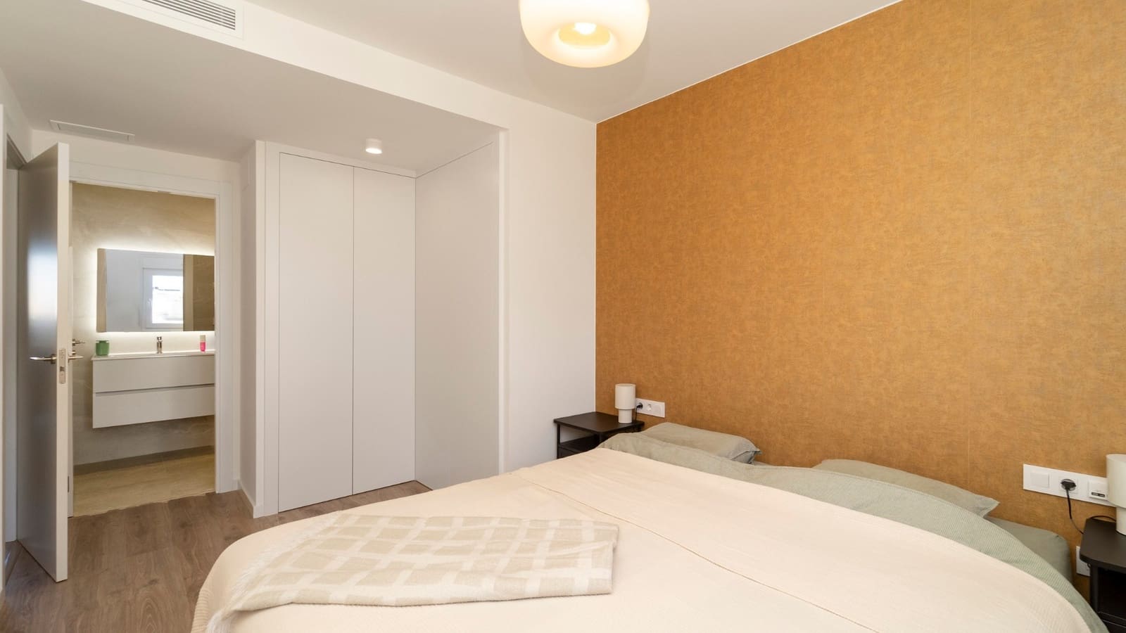 2 bedroom Apartment for sale in Finestrat with pool - € 345,000 (Ref: 9512169)