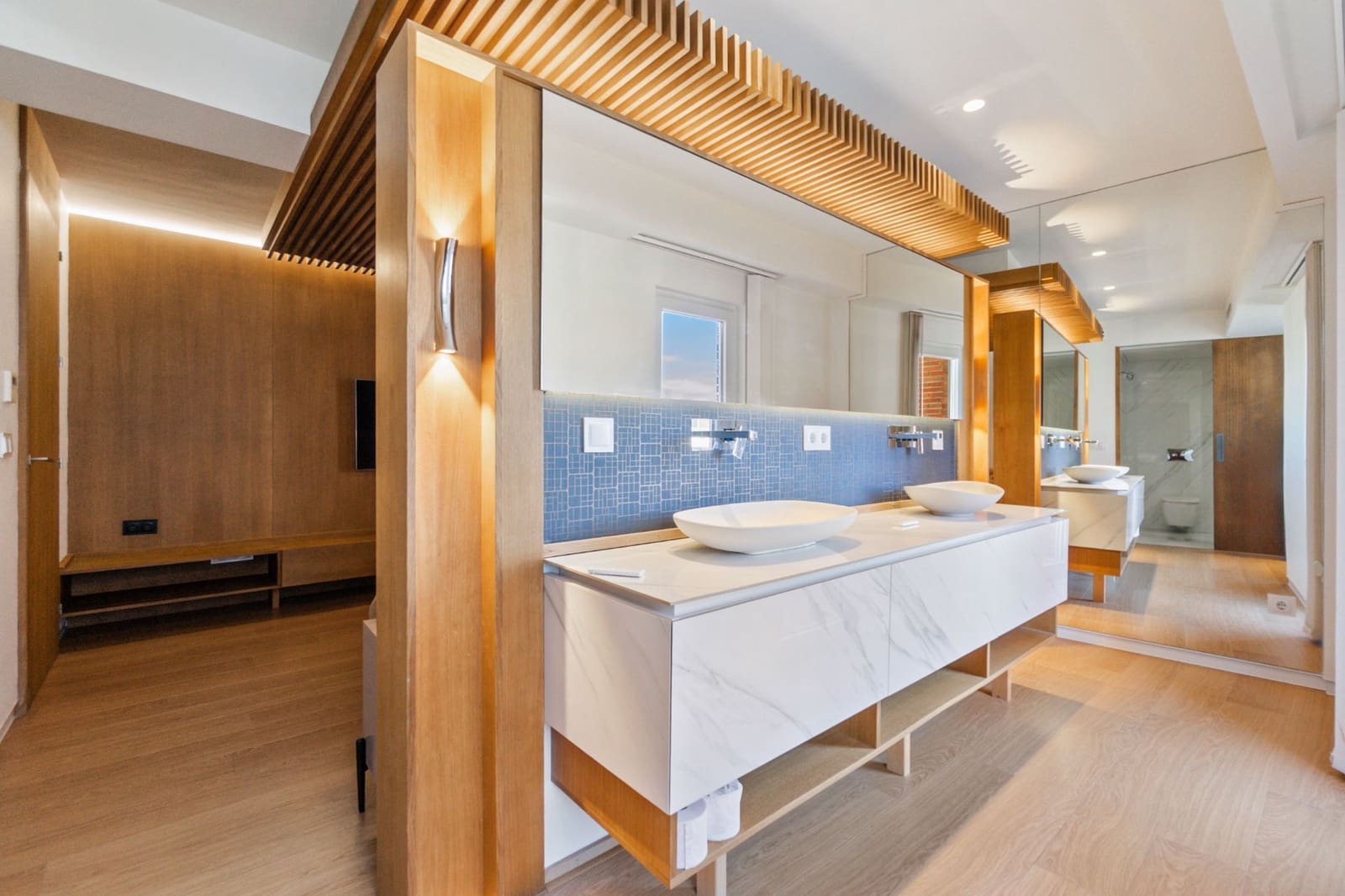 2 bedroom Penthouse for sale in Torrevieja - € 349,000 (Ref: 9512170)