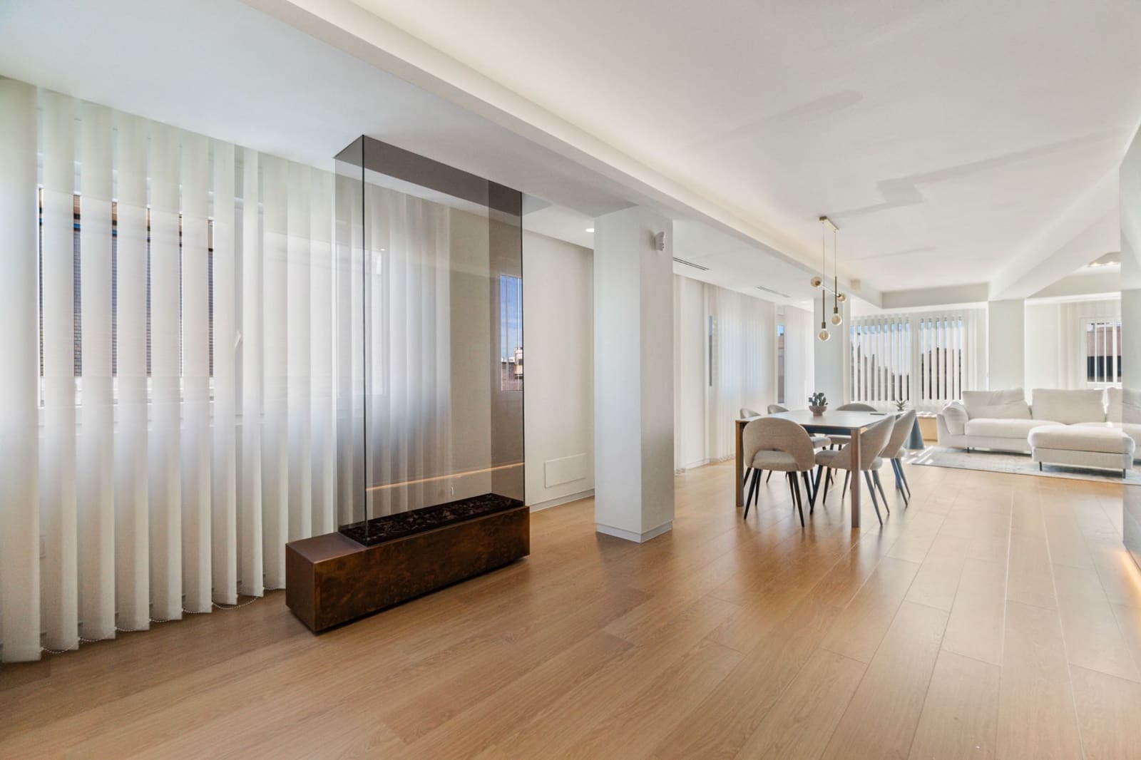 2 bedroom Penthouse for sale in Torrevieja - € 349,000 (Ref: 9512170)