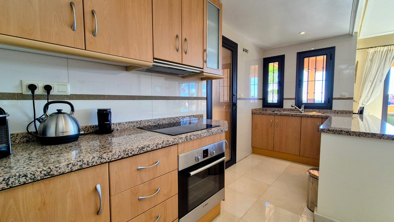 2 soverom Leilighet til salgs i Villamartin med svømmebasseng garasje - € 235 000 (Ref: 9512172)