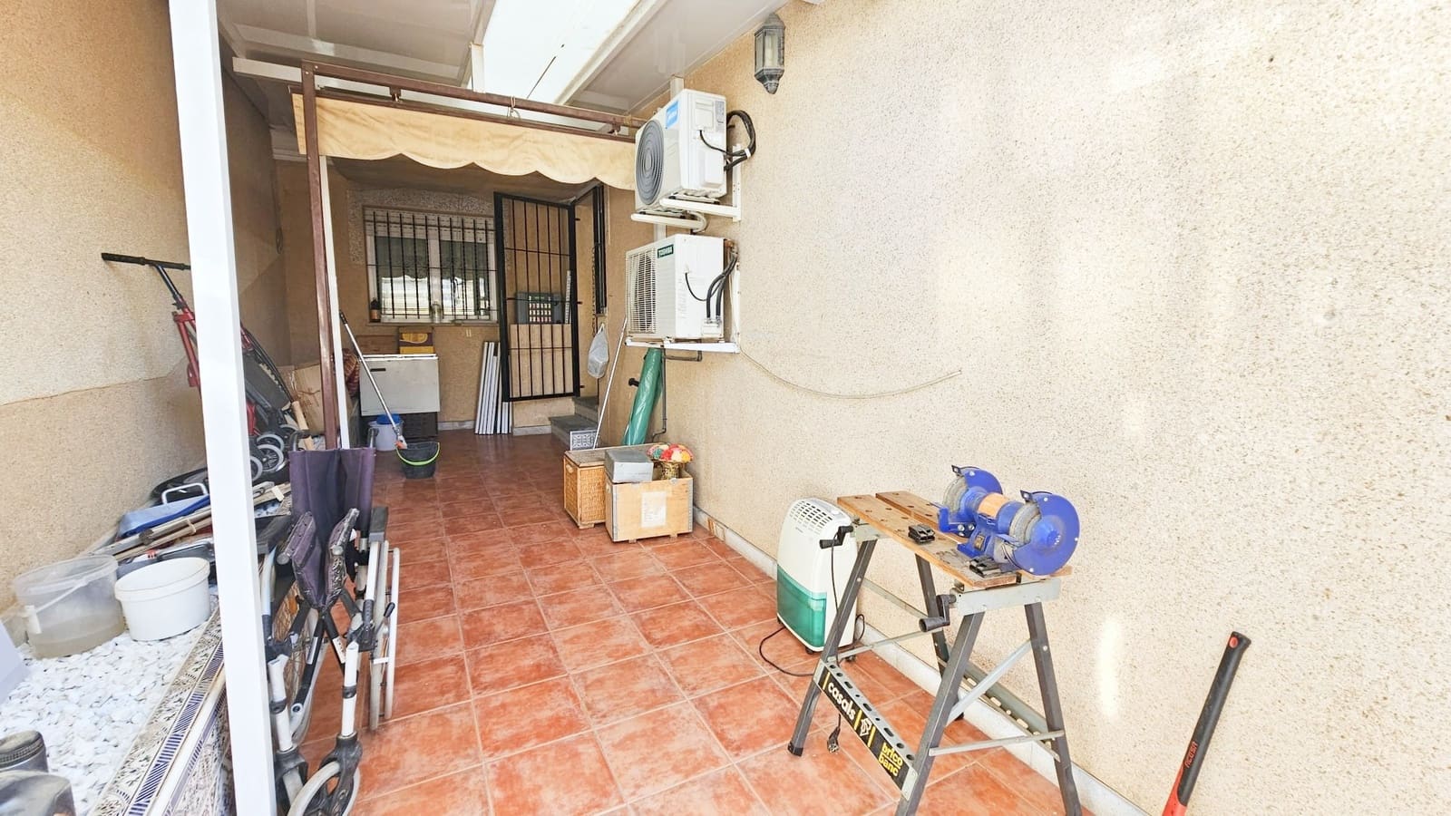 6 sypialnia Willa na sprzedaż w Los Alcazares z garażem - 250 000 € (Ref: 9512173)