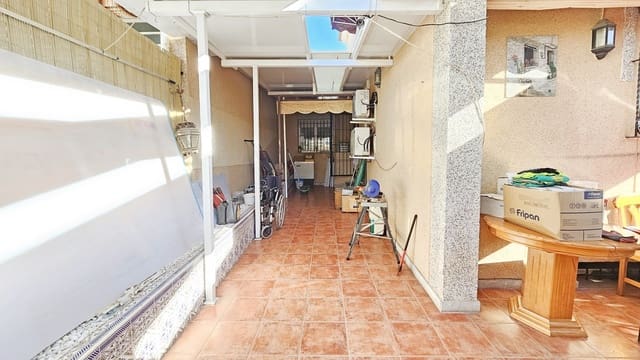 6 sypialnia Willa na sprzedaż w Los Narejos - Punta Calera, Los Alcázares z garażem - 250 000 € (Ref: 9512173)