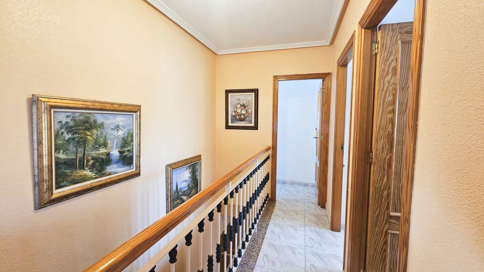 6 sypialnia Willa na sprzedaż w Los Alcazares z garażem - 250 000 € (Ref: 9512173)