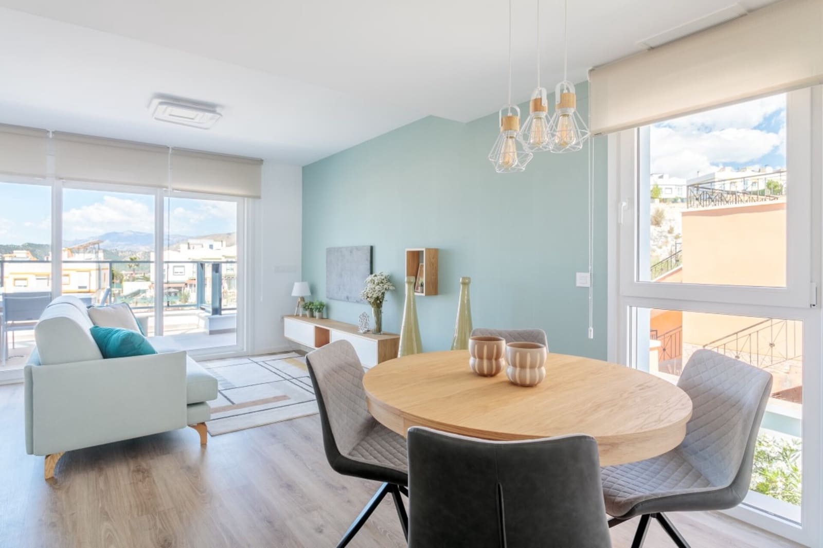 4 bedroom Apartment for sale in Finestrat with pool - € 555,000 (Ref: 9512625)