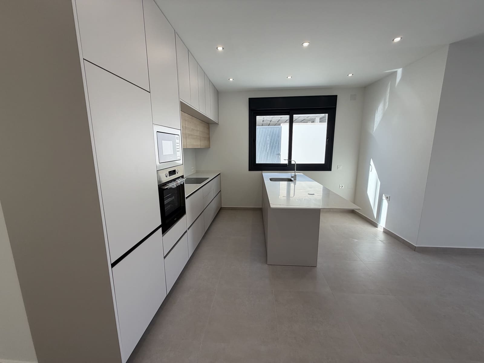 3 sypialnia Willa na sprzedaż w Heredades z basenem garażem - 359 900 € (Ref: 9512748)