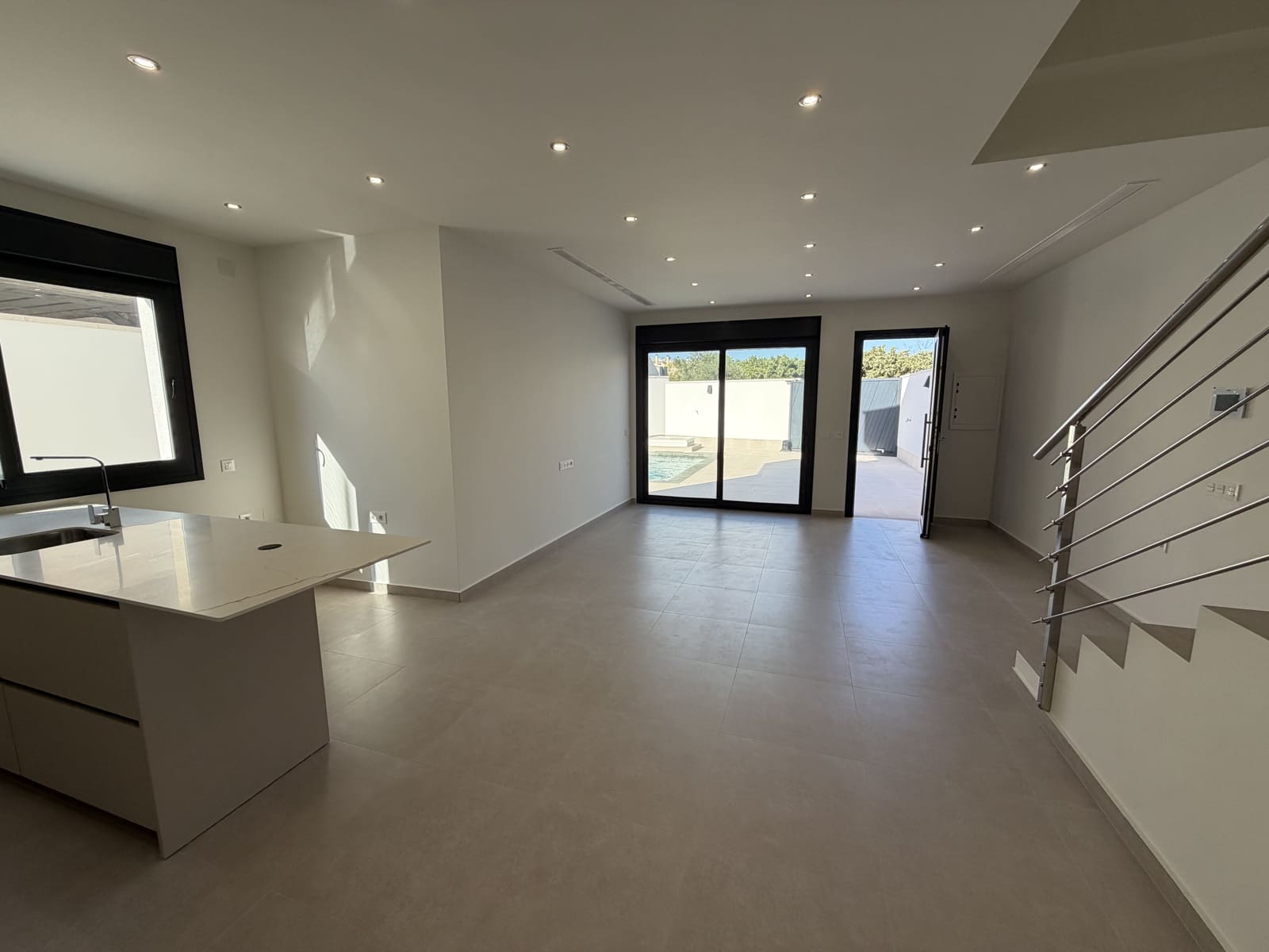 3 sypialnia Willa na sprzedaż w Heredades z basenem garażem - 359 900 € (Ref: 9512748)