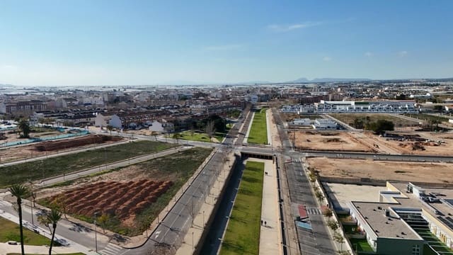 2 slaapkamer Bungalow te koop in Pilar de la Horadada ciudad, Pilar de la Horadada met zwembad - € 330.000 (Ref: 9512842)