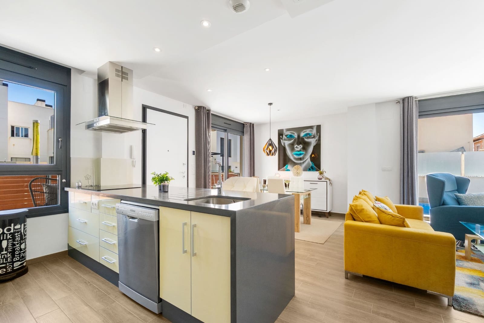 5 chambre Villa/Maison à vendre à Aguas Nuevas avec piscine - 439 000 € (Ref: 9518592)