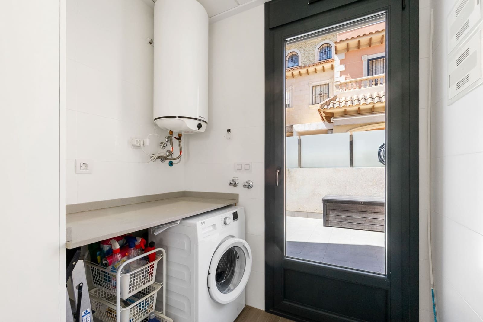 5 chambre Villa/Maison à vendre à Aguas Nuevas avec piscine - 439 000 € (Ref: 9518592)