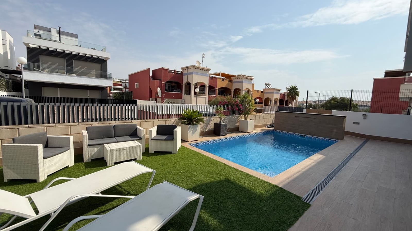 4 slaapkamer Villa te koop in Orihuela met zwembad - € 536.500 (Ref: 9518593)