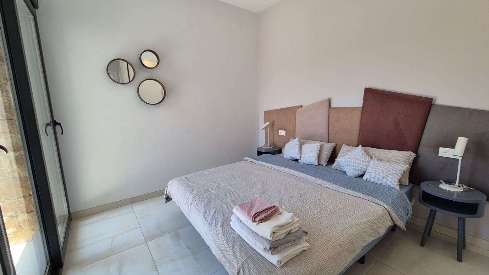 4 slaapkamer Villa te koop in Torrevieja met zwembad garage - € 785.000 (Ref: 9518596)