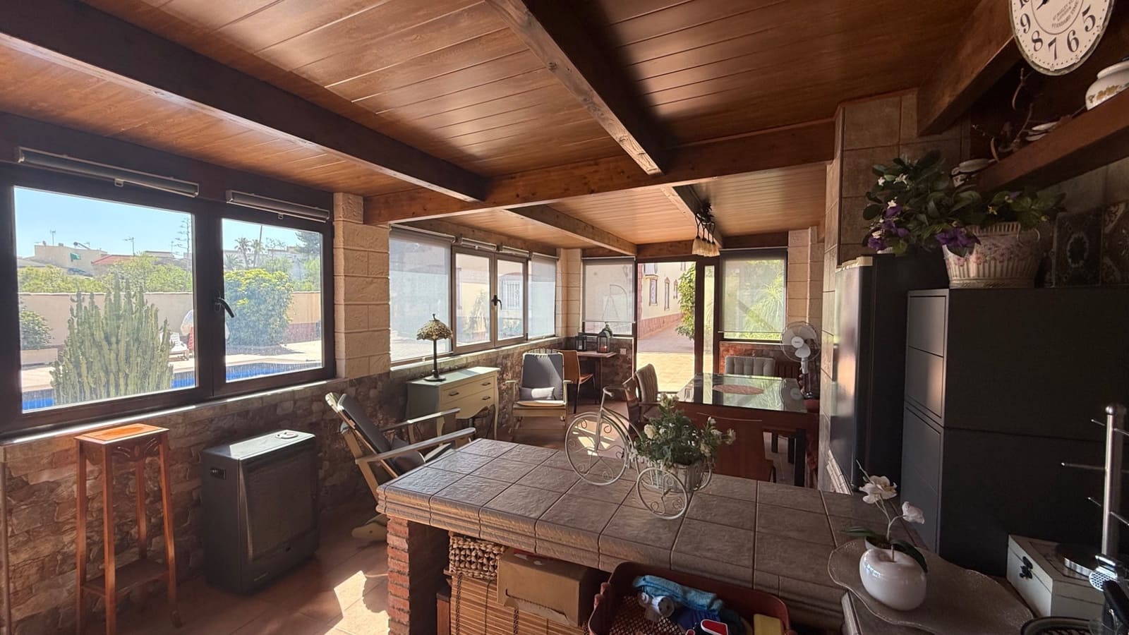 7 makuuhuone Huvila myytävänä paikassa Torrevieja mukana uima-altaan - 930 000 € (Ref: 9518597)