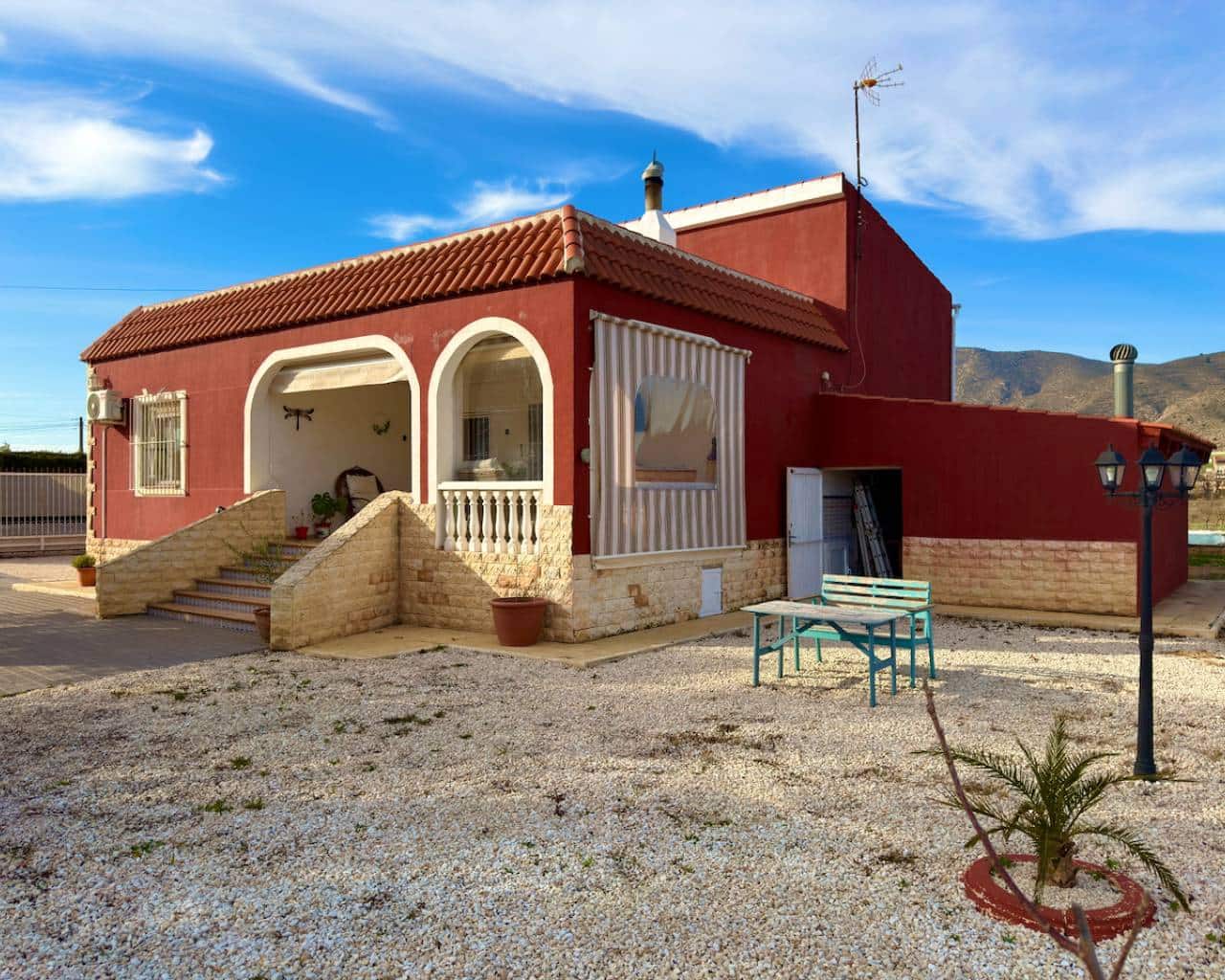 4 soveværelse Villa til salg i Hondon de los Frailes med garage - € 275.000 (Ref: 9518602)