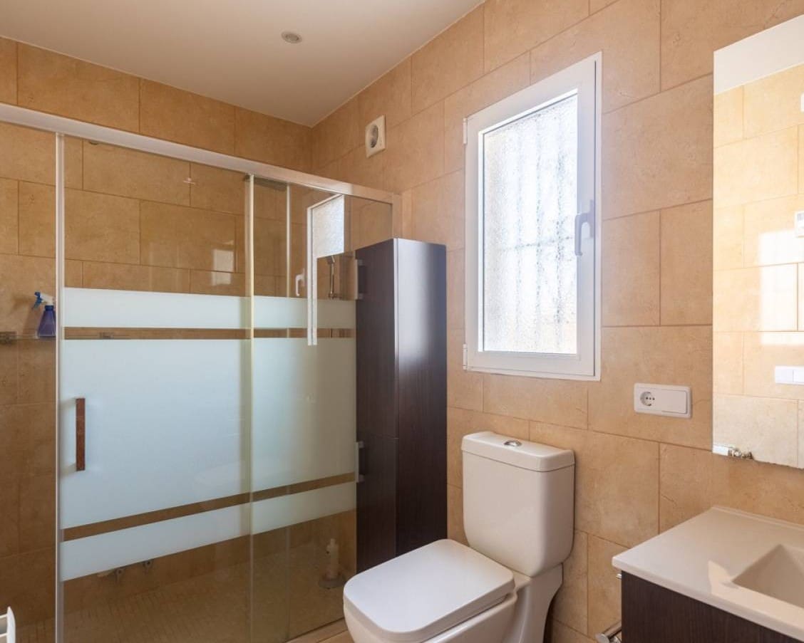 2 bedroom Villa for sale in Ciudad Quesada with pool - € 420,000 (Ref: 9520743)