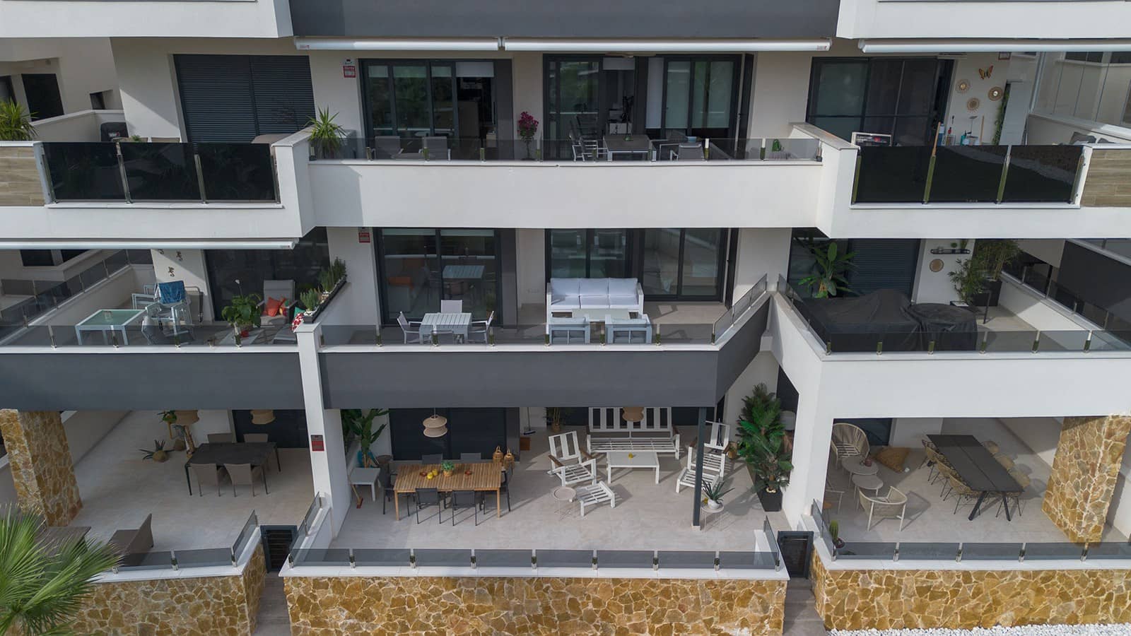 2 sovrum Lägenhet till salu i Orihuela Costa med pool garage - 310 000 € (Ref: 9521454)