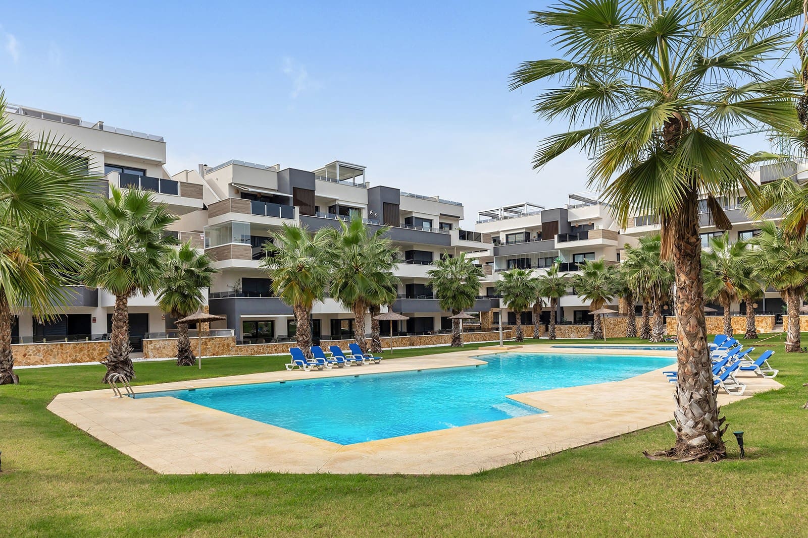 2 sovrum Lägenhet till salu i Orihuela Costa med pool garage - 310 000 € (Ref: 9521454)