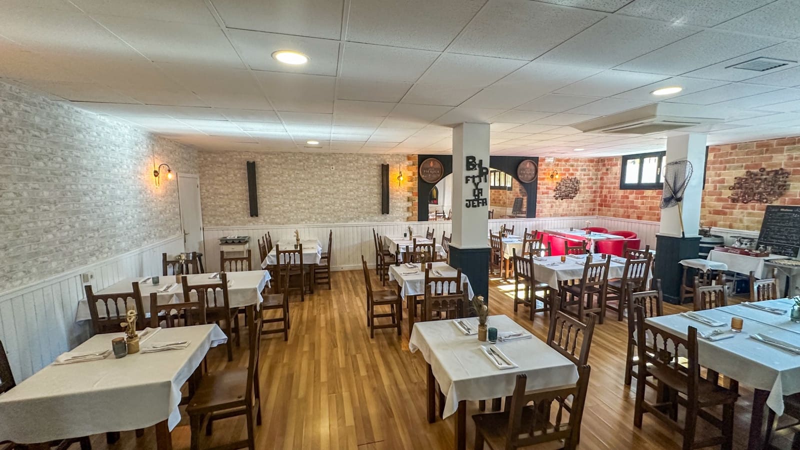 Local Comercial de 2 habitaciones en Torrevieja en venta - 560.000 € (Ref: 9527279)