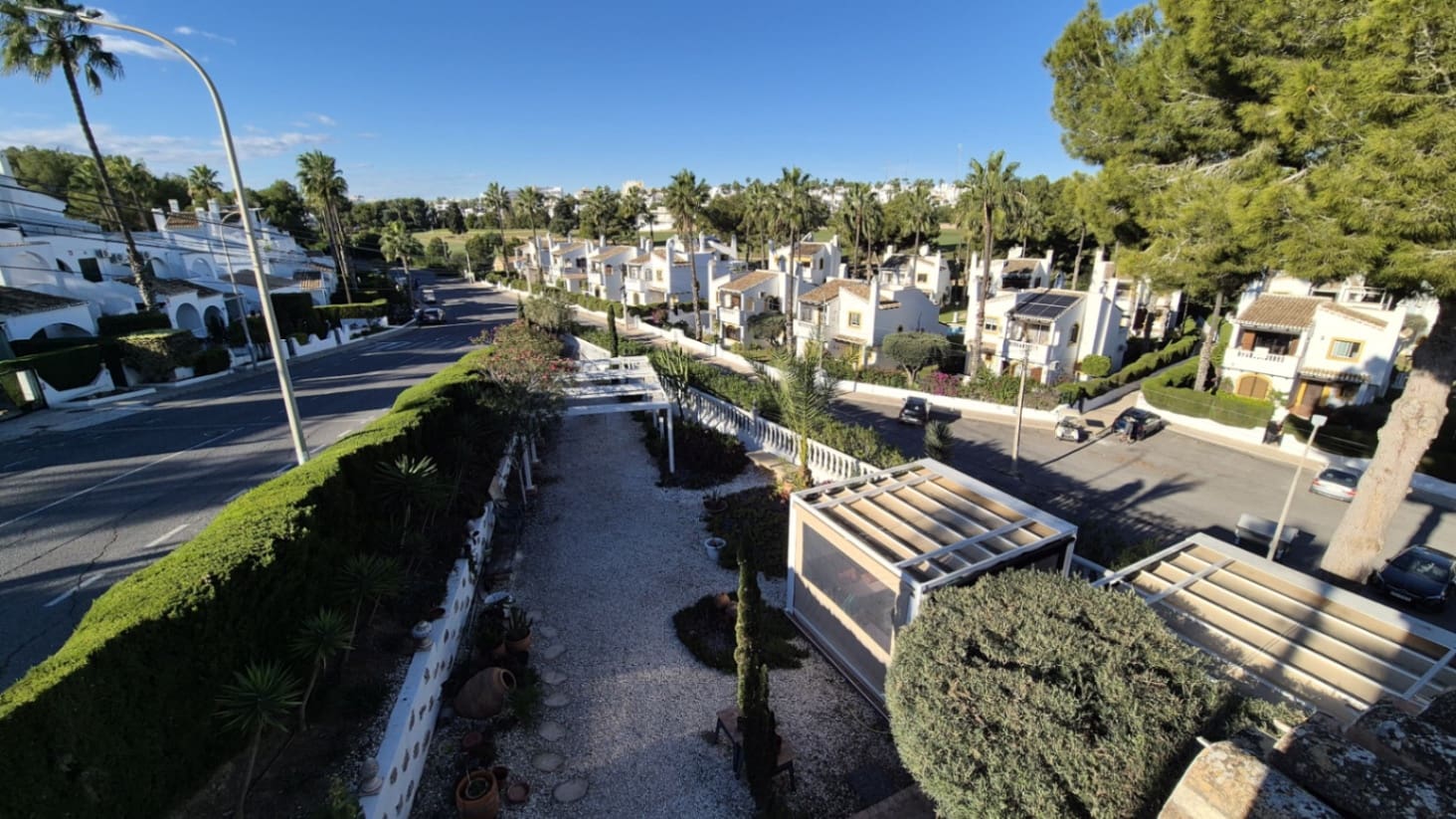 4 Zimmer Villa zu verkaufen in Orihuela mit Pool Garage - 790.000 € (Ref: 9527282)