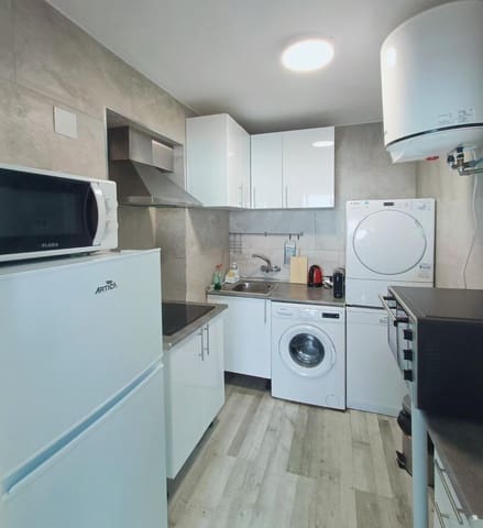 2 soverom Strandleiligheter til salgs i Mercado, Alicante by med svømmebasseng garasje - € 330 000 (Ref: 9527387)