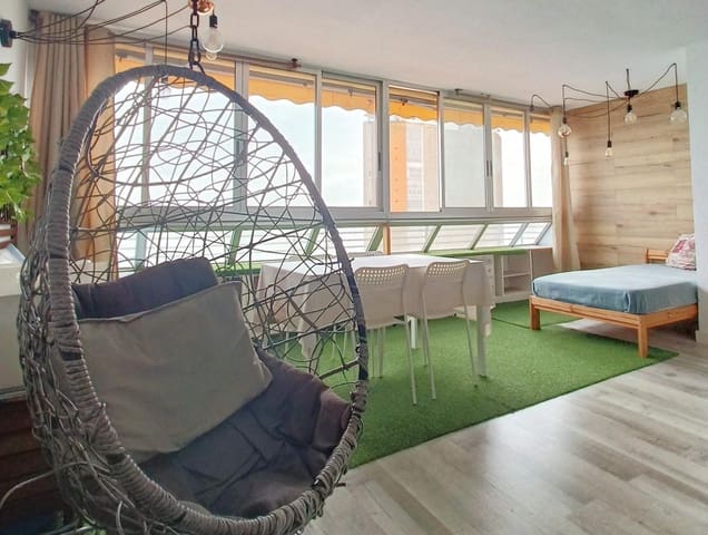 2 soverom Strandleiligheter til salgs i Mercado, Alicante by med svømmebasseng garasje - € 330 000 (Ref: 9527387)