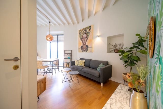 2 camera da letto Appartamento in vendita in Casco Antiguo - Sant Cruz - Ayuntamiento, Alicante città - 289.000 € (Rif: 9530727)
