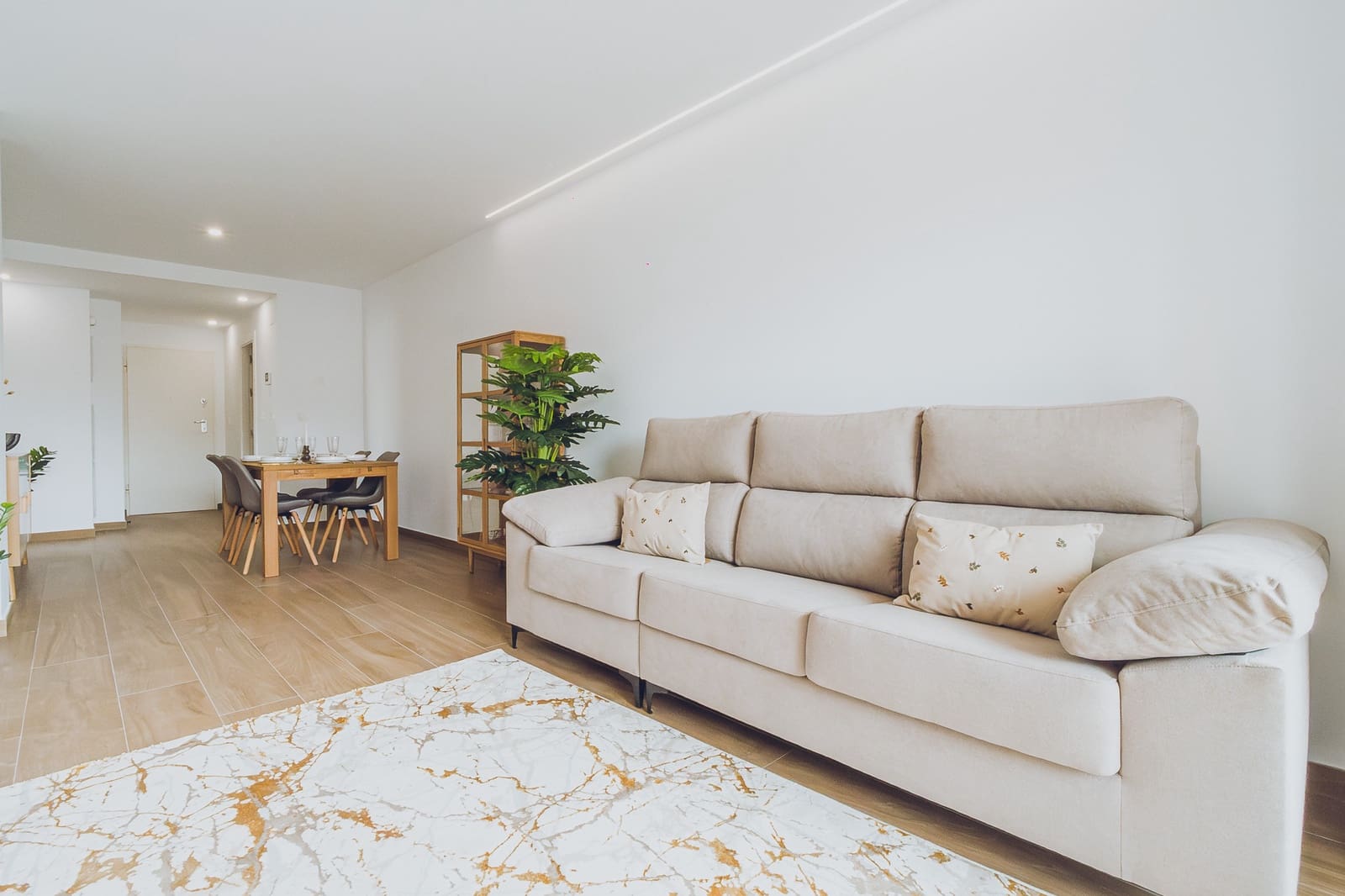 3 Zimmer Apartment zu verkaufen in Redovan - 190.000 € (Ref: 9540935)