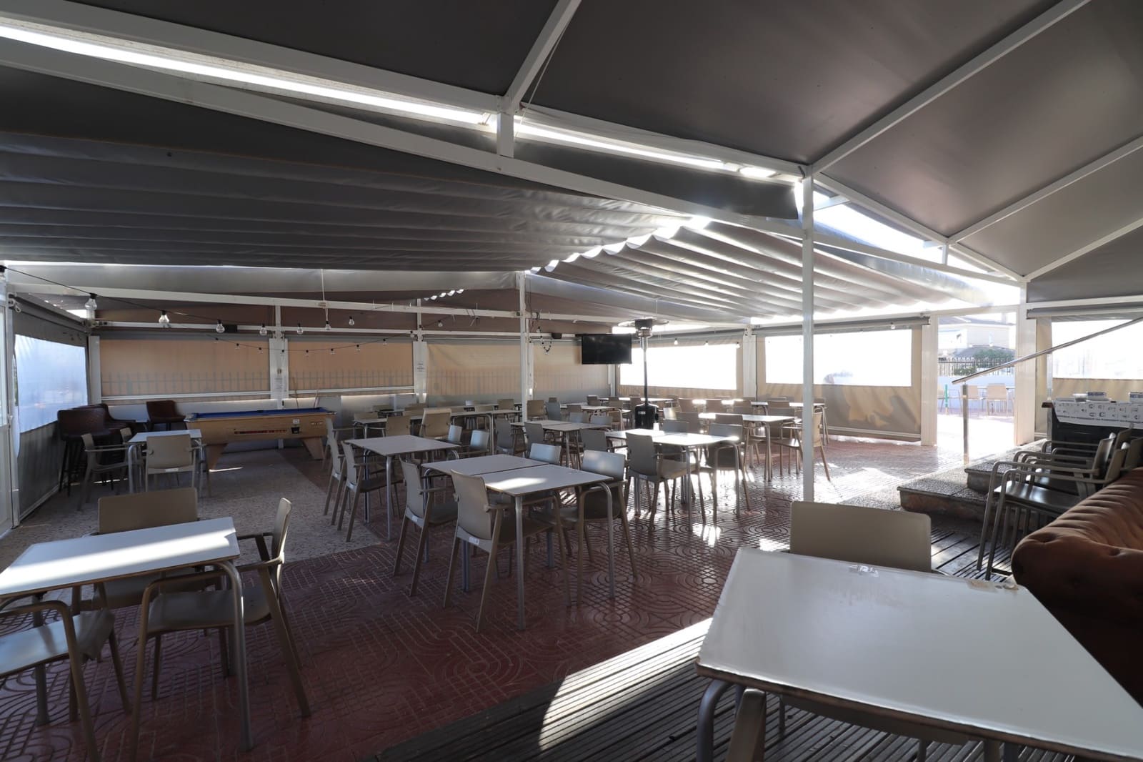 Erhverv til salg i Dona Pepa med garage - € 120.000 (Ref: 9543170)