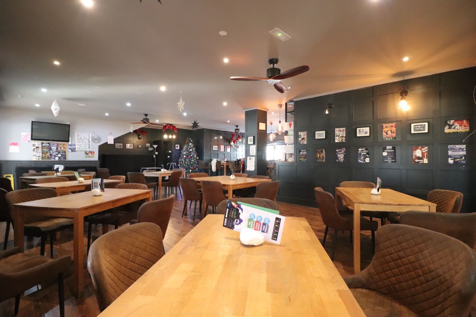 Erhverv til salg i Dona Pepa med garage - € 120.000 (Ref: 9543170)